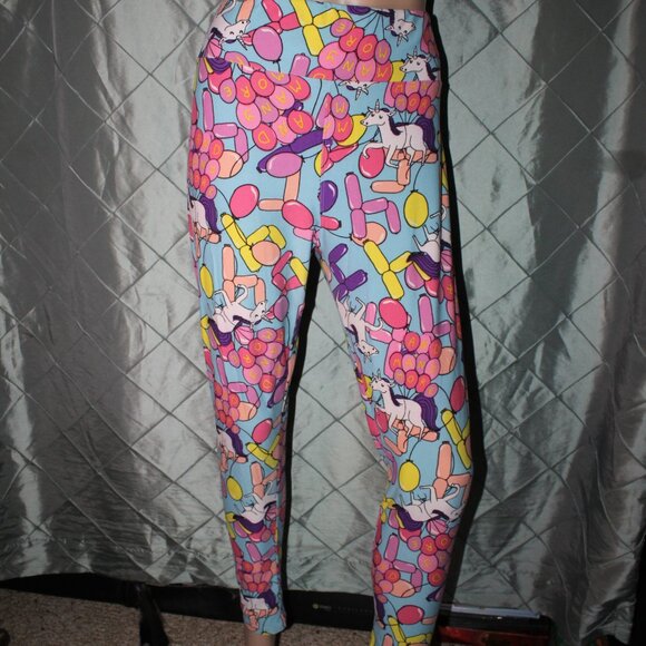 Lularoe Women Tall & Curvy Unicorn "and many more" Balloon 4th Birthday Leggings - Picture 1 of 5